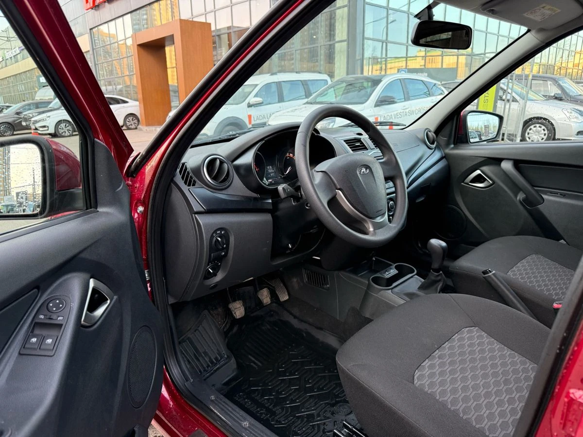 Lada (ВАЗ) Granta, 2025г, передний привод, механика