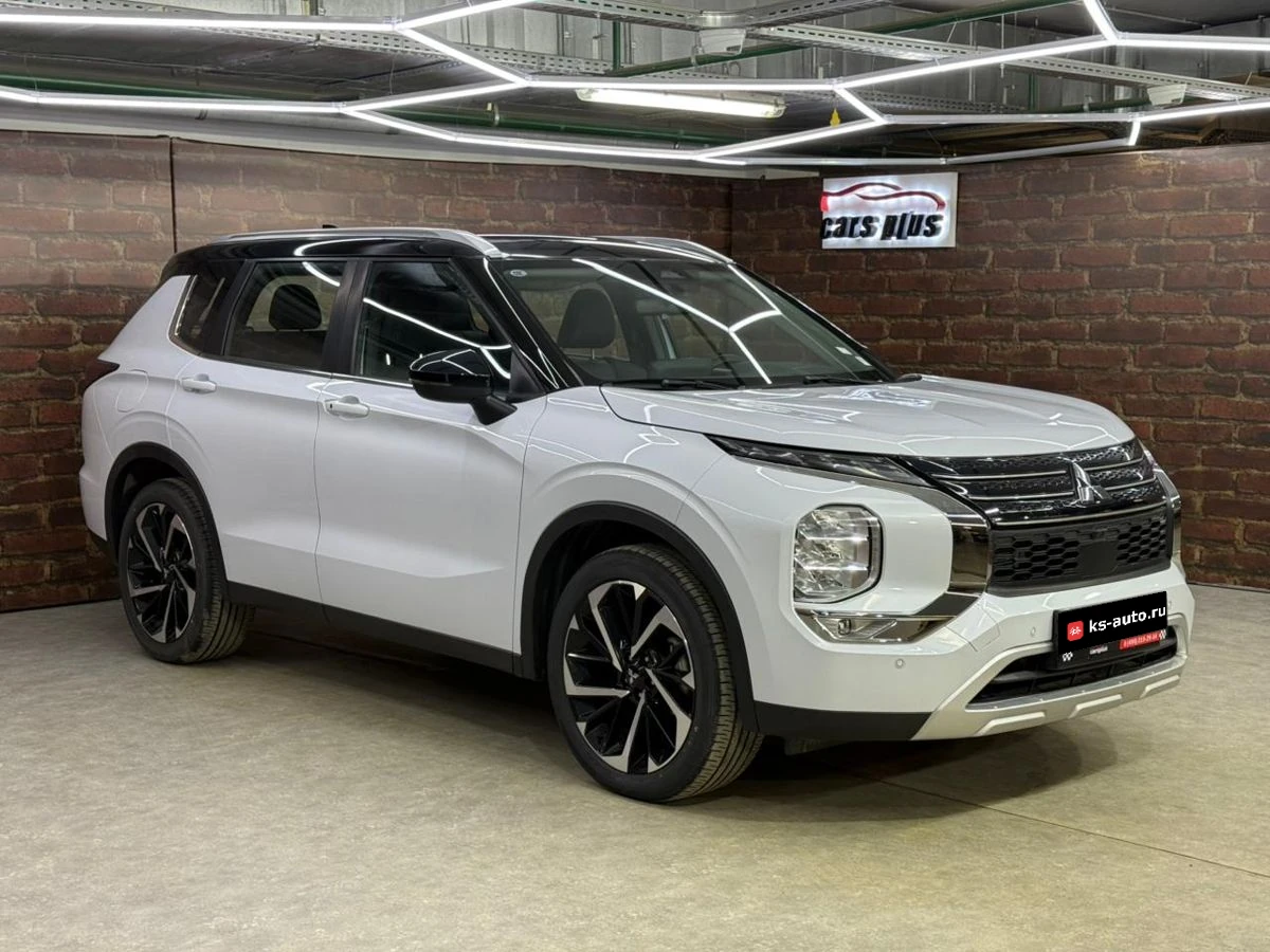 Mitsubishi Outlander, 2023г, полный привод, вариатор