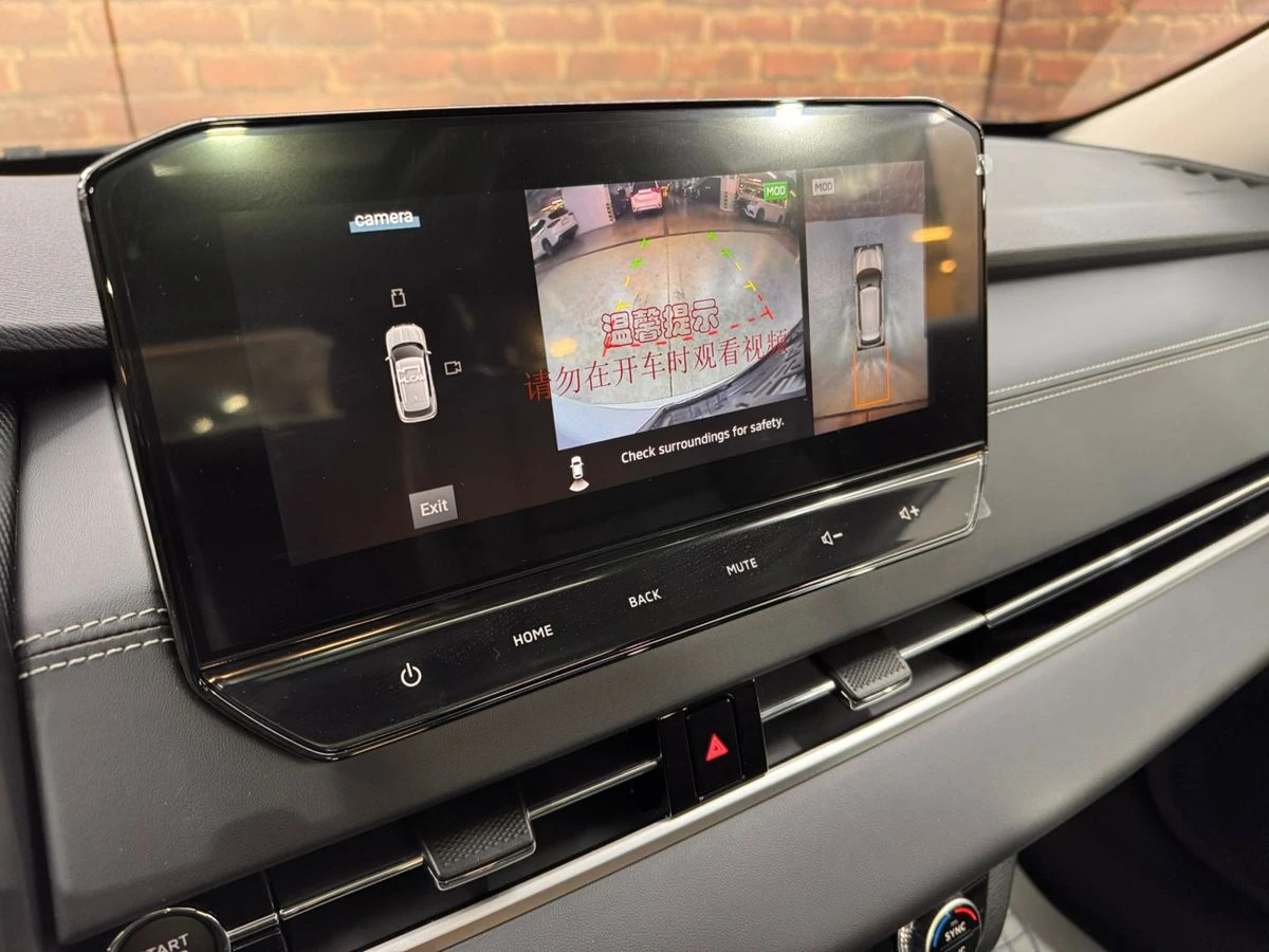 Mitsubishi Outlander, 2023г, полный привод, вариатор