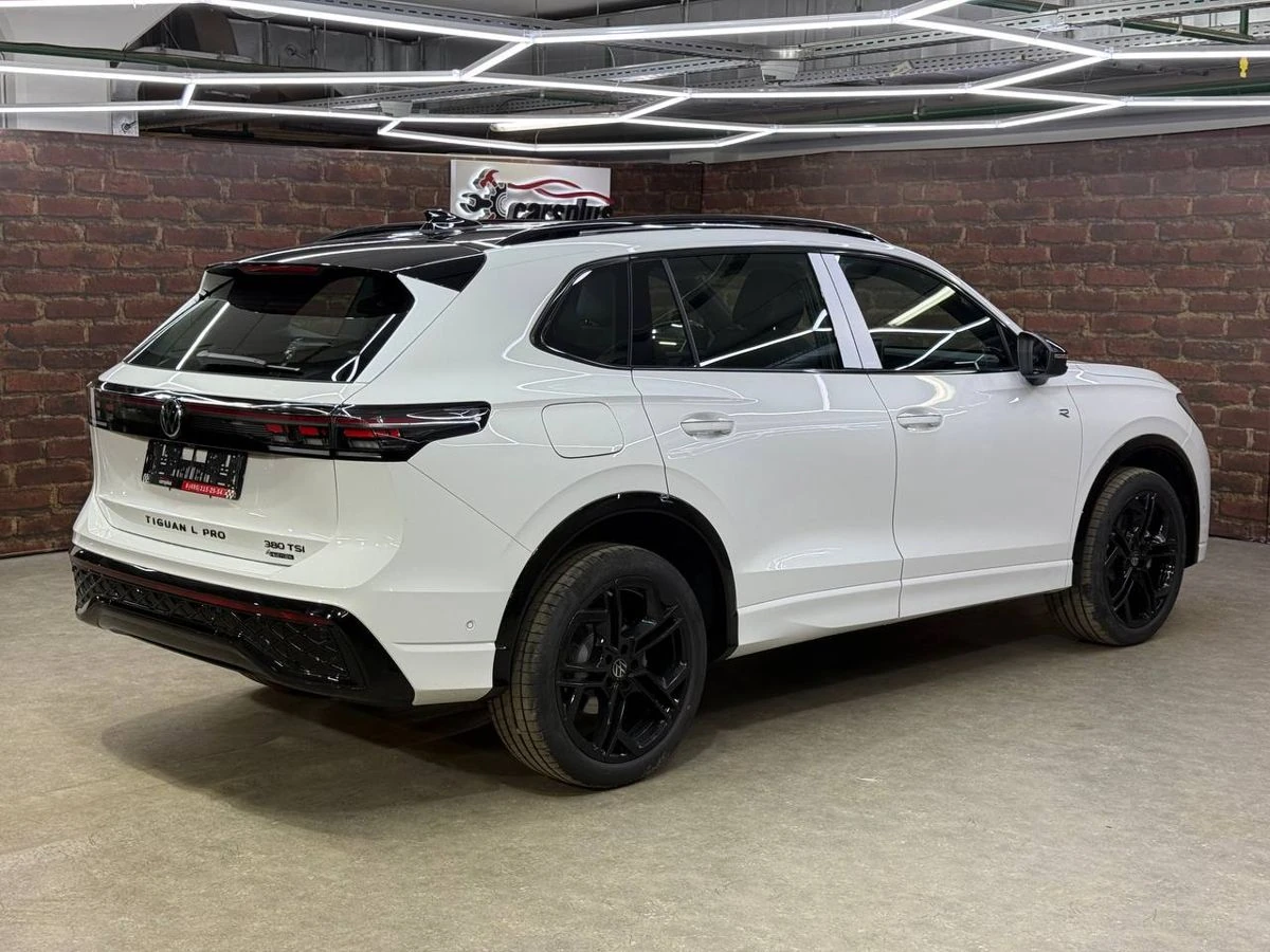 Volkswagen Tiguan, 2026г, полный привод, робот
