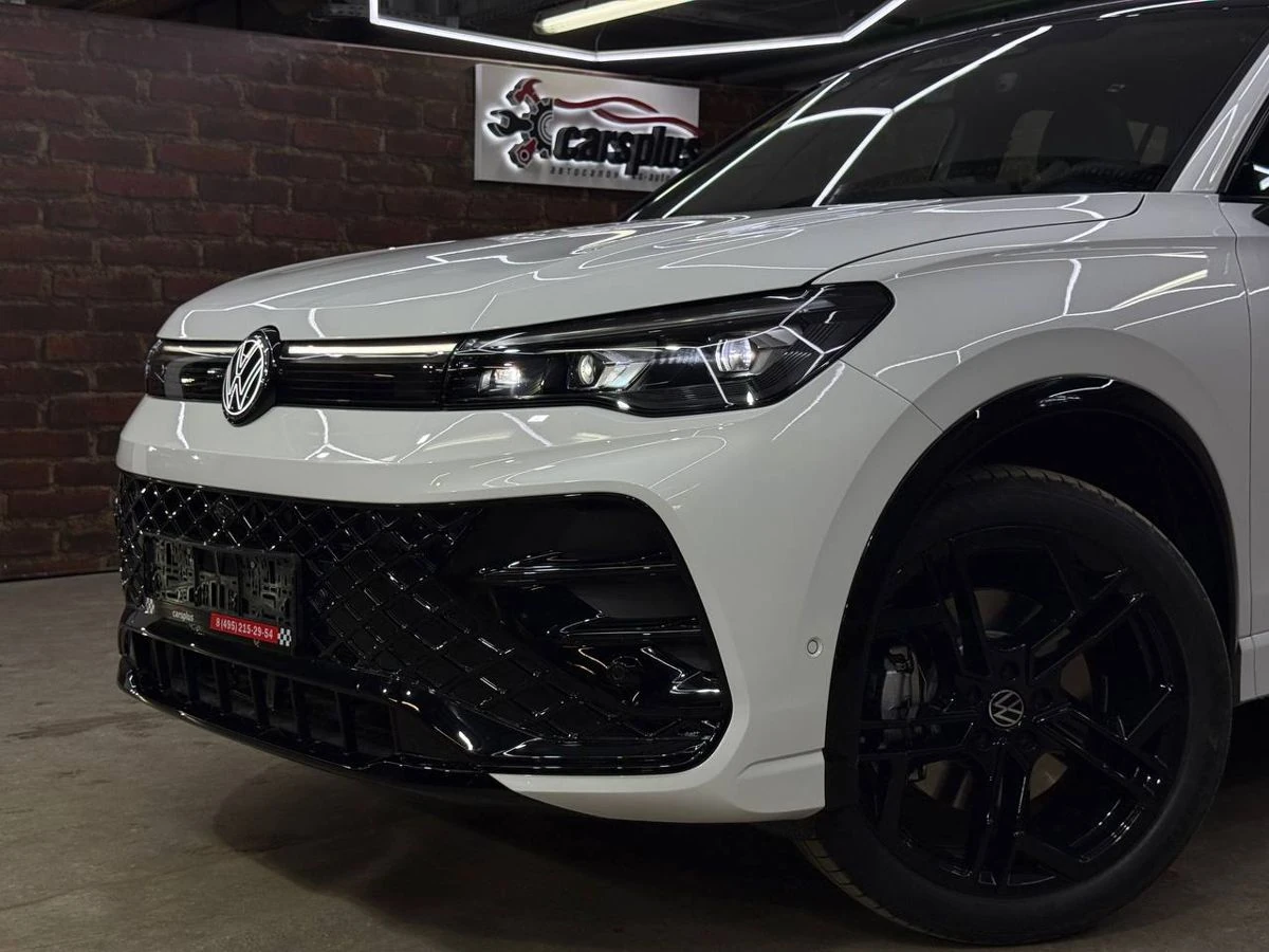 Volkswagen Tiguan, 2026г, полный привод, робот
