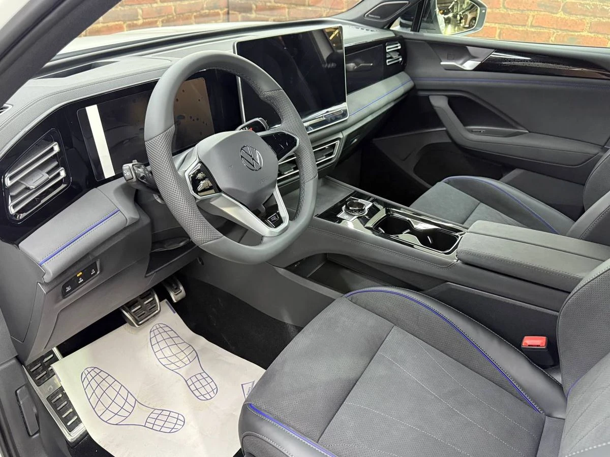 Volkswagen Tiguan, 2026г, полный привод, робот