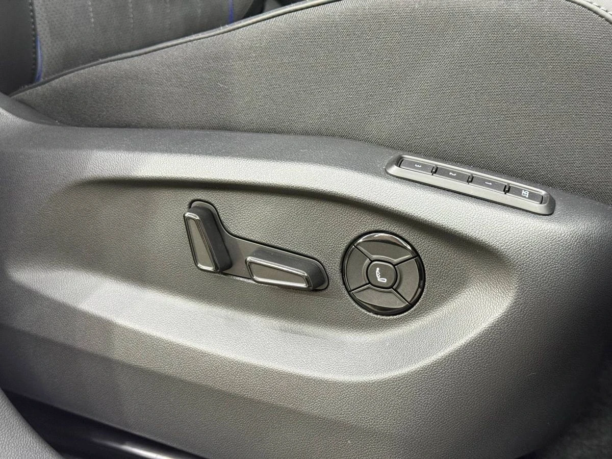 Volkswagen Tiguan, 2026г, полный привод, робот