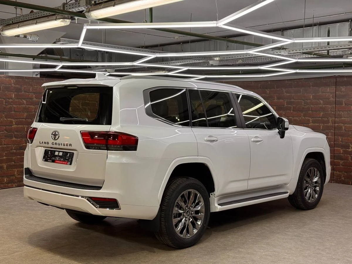 Toyota Land Cruiser, 2026г, полный привод, автомат