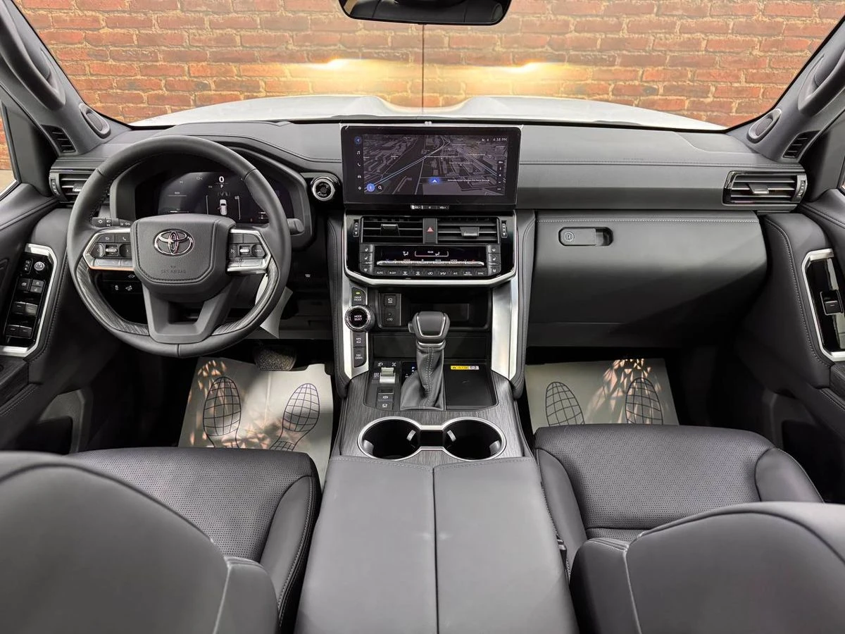 Toyota Land Cruiser, 2026г, полный привод, автомат