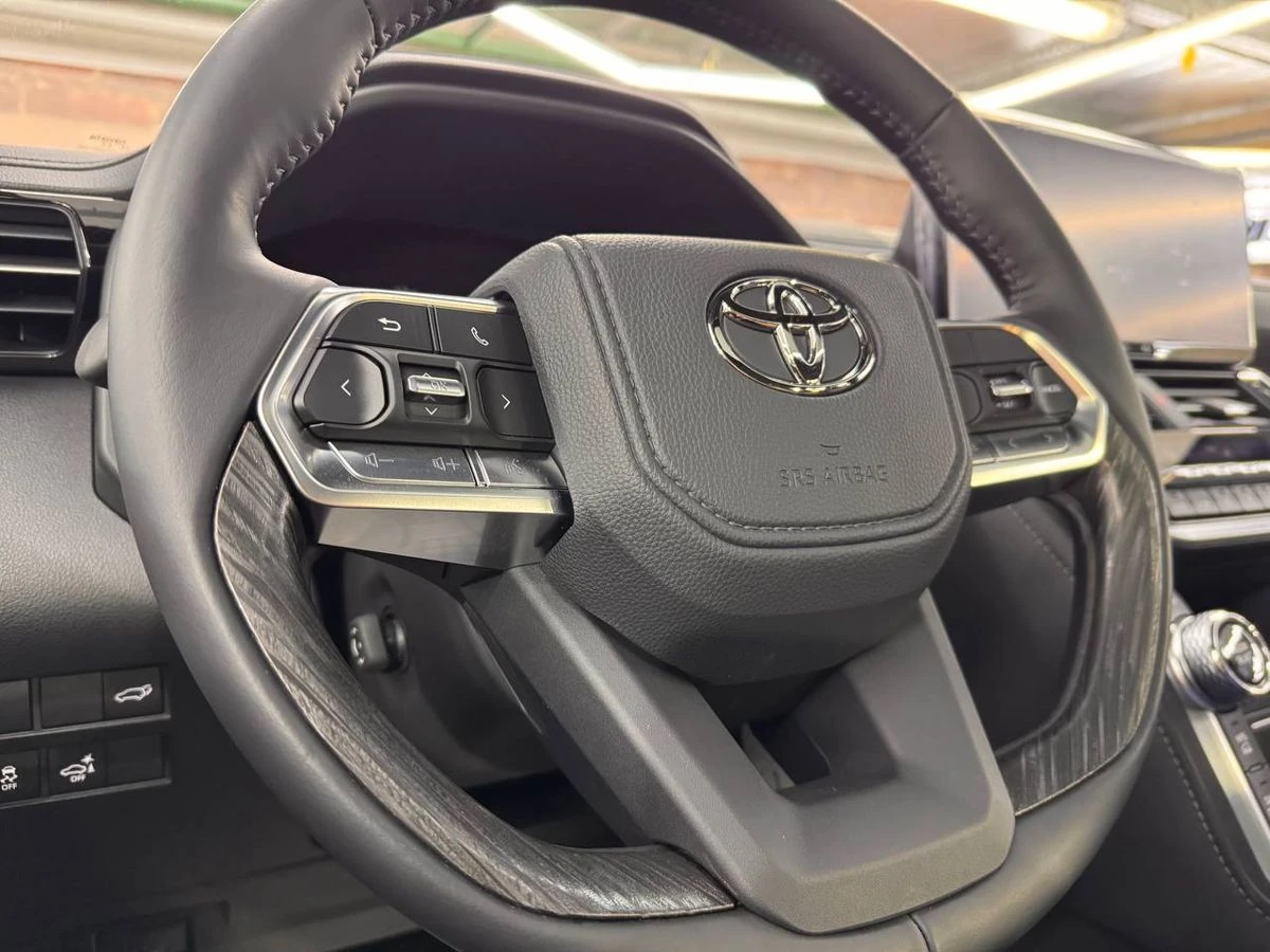 Toyota Land Cruiser, 2026г, полный привод, автомат
