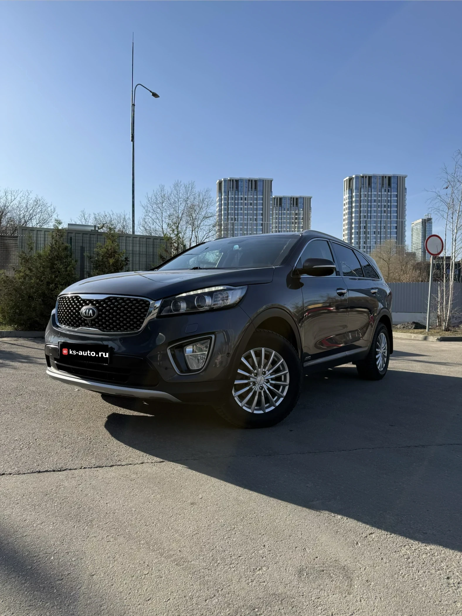 Kia Sorento, 2016г, полный привод, автомат