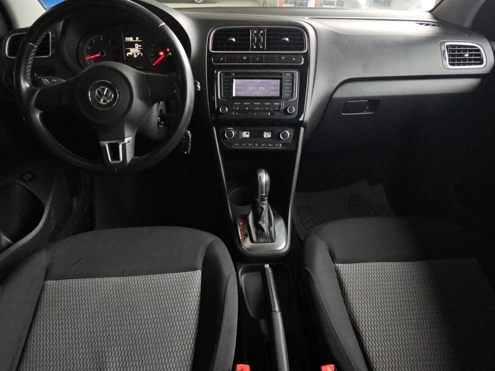 Volkswagen Polo, 2014г, передний привод, автомат