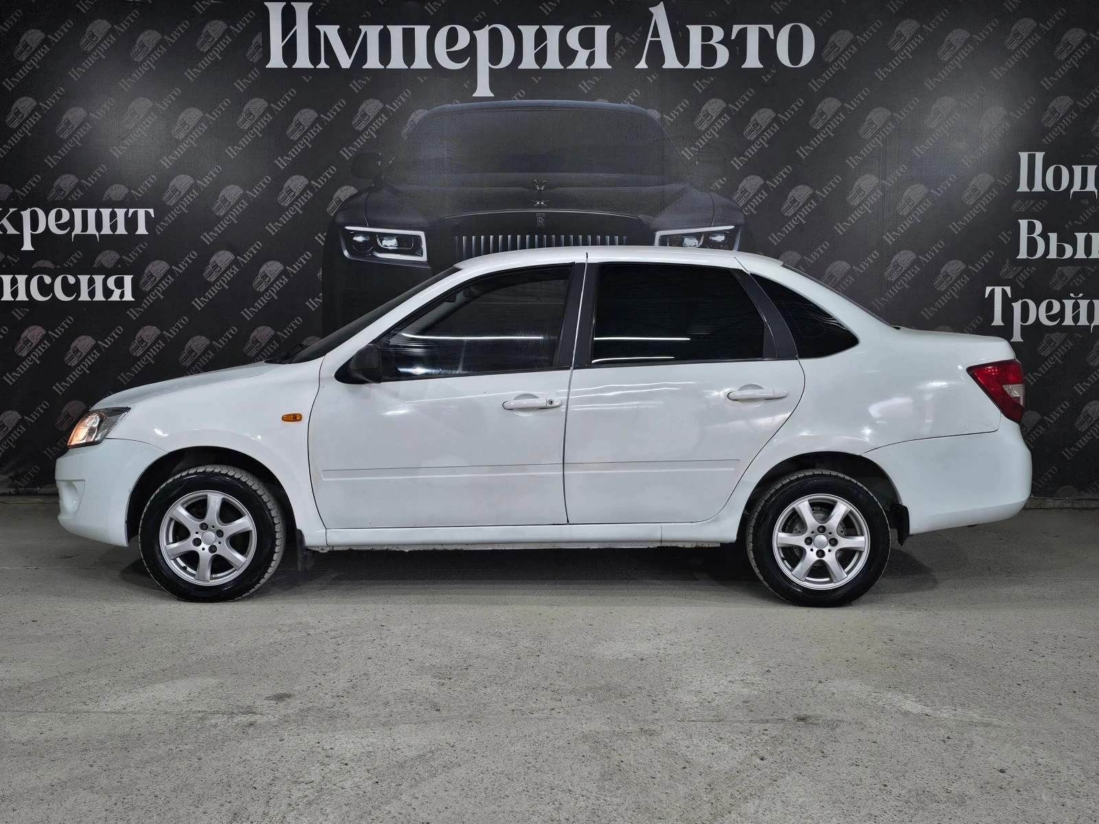 Lada (ВАЗ) Granta, 2012г, передний привод, механика