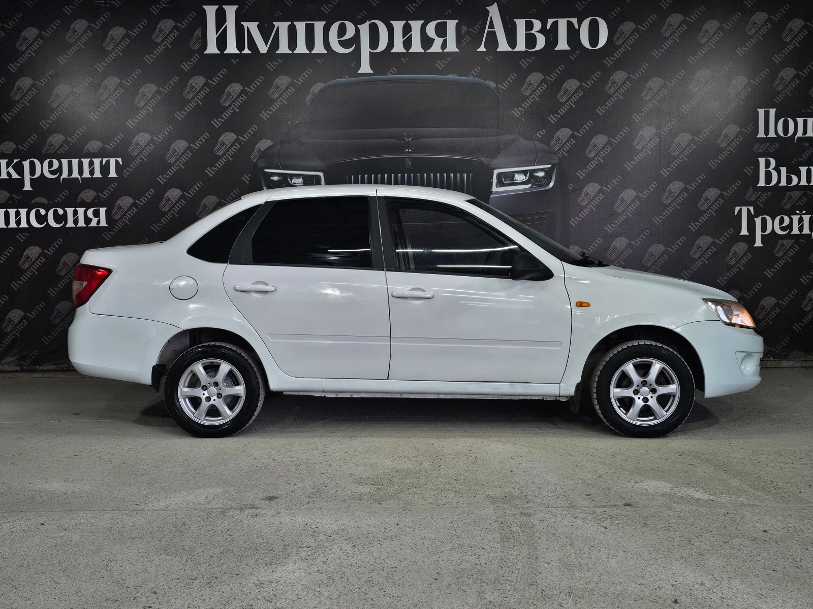 Lada (ВАЗ) Granta, 2012г, передний привод, механика