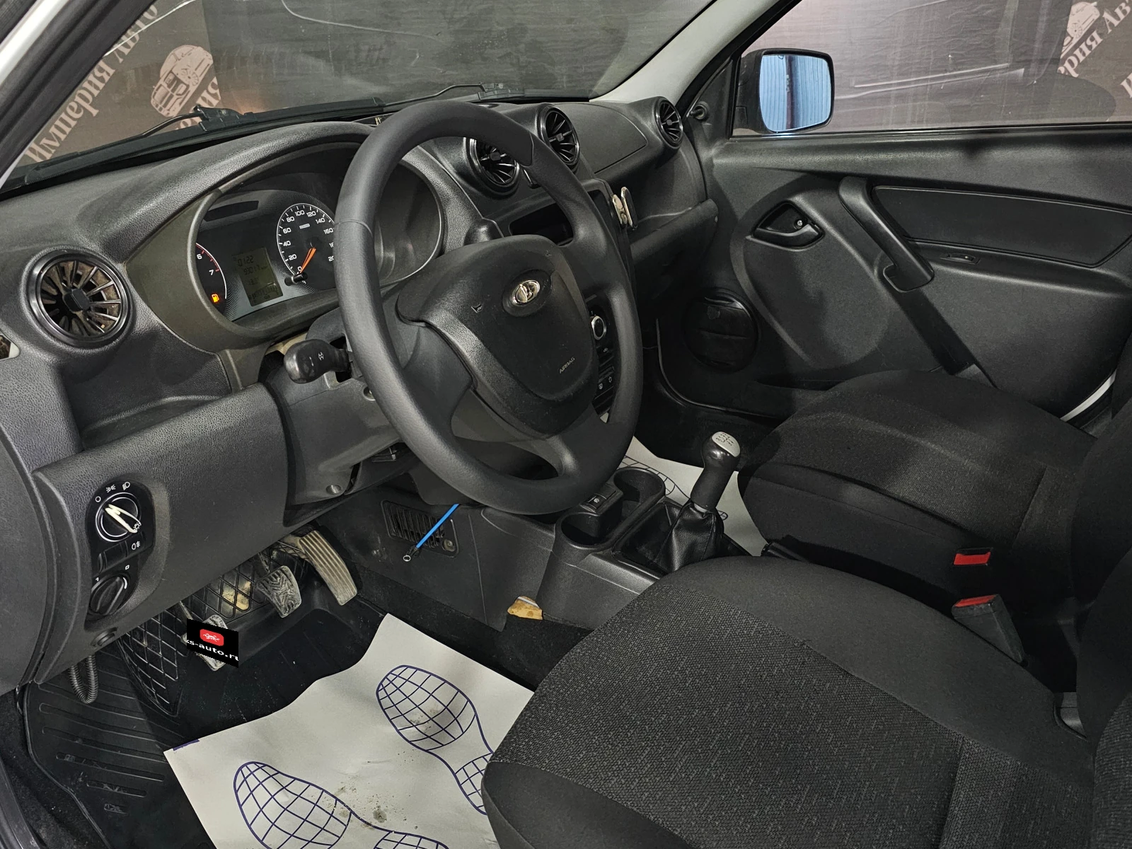 Lada (ВАЗ) Granta, 2012г, передний привод, механика