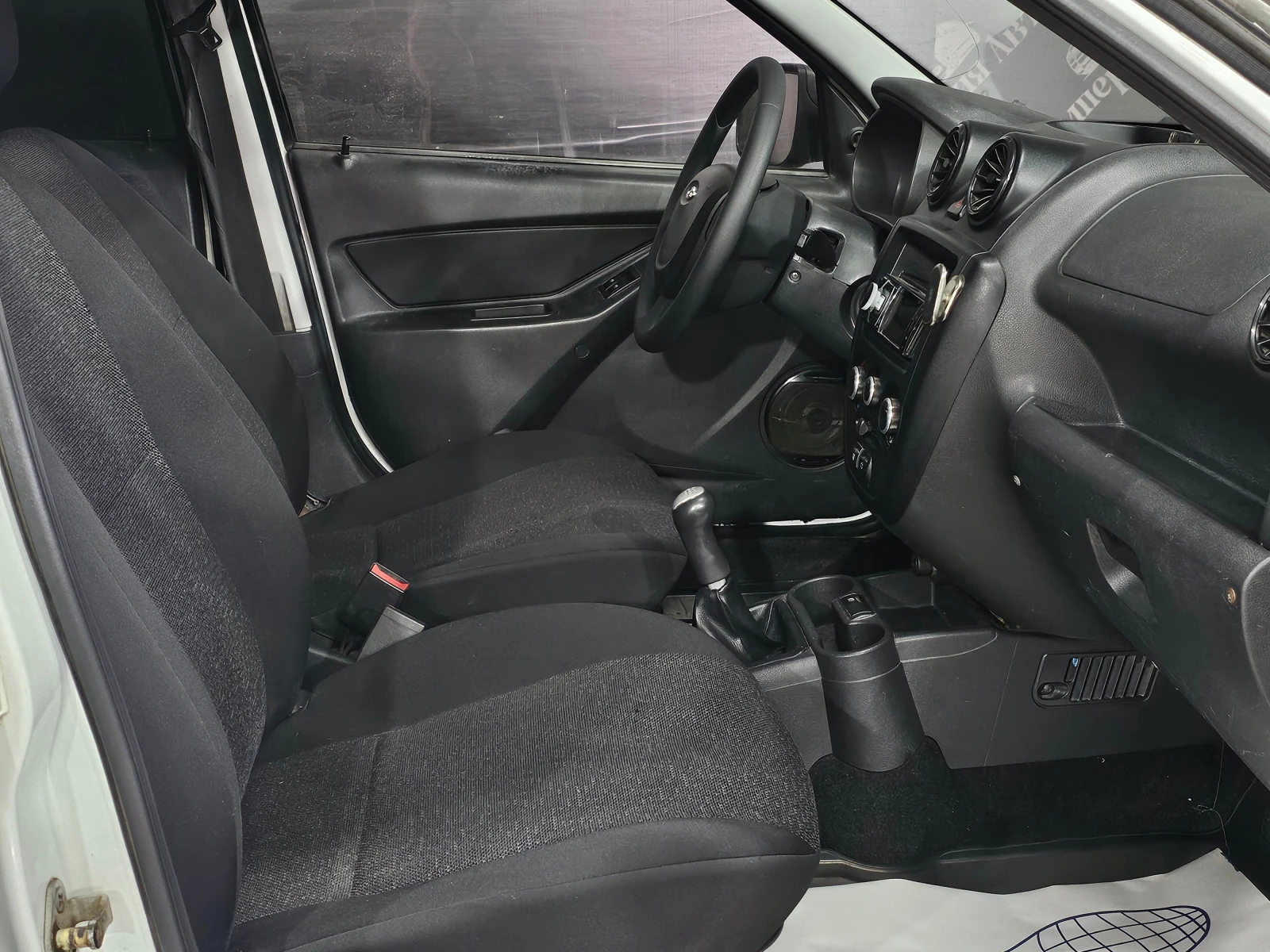 Lada (ВАЗ) Granta, 2012г, передний привод, механика