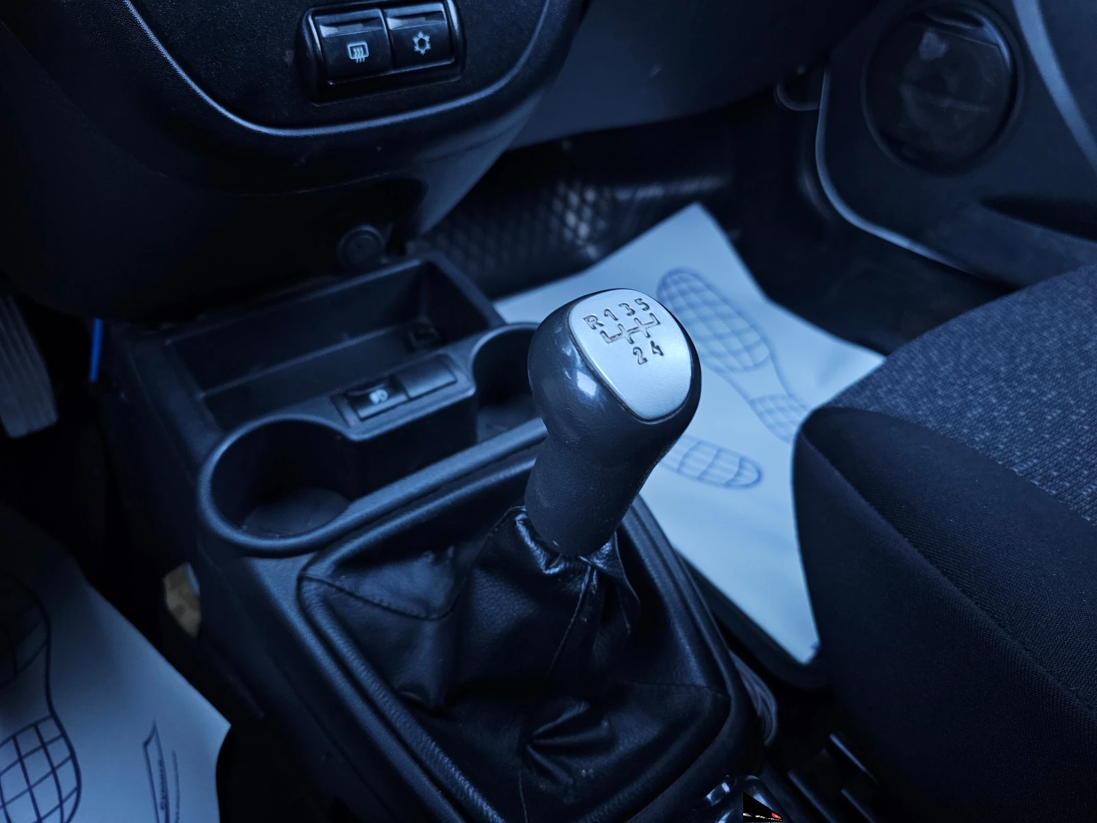 Lada (ВАЗ) Granta, 2012г, передний привод, механика