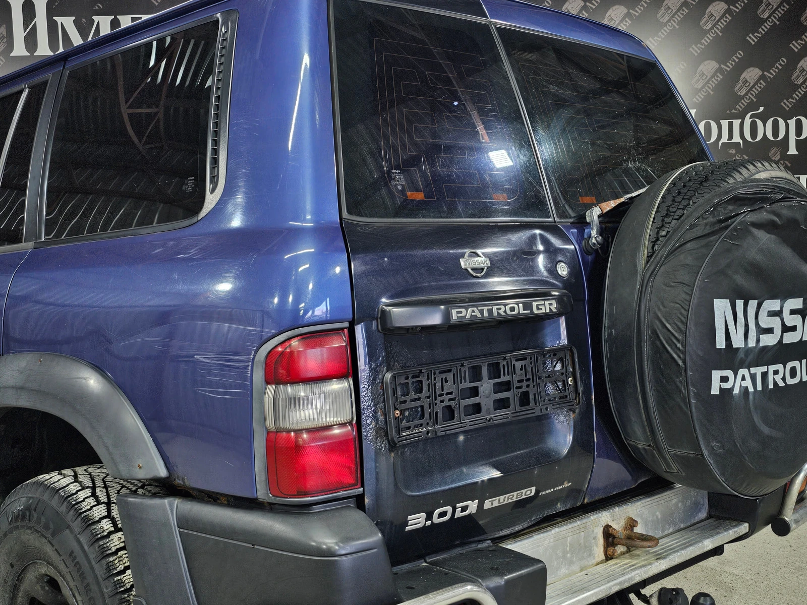 Nissan Patrol, 1999г, полный привод, механика