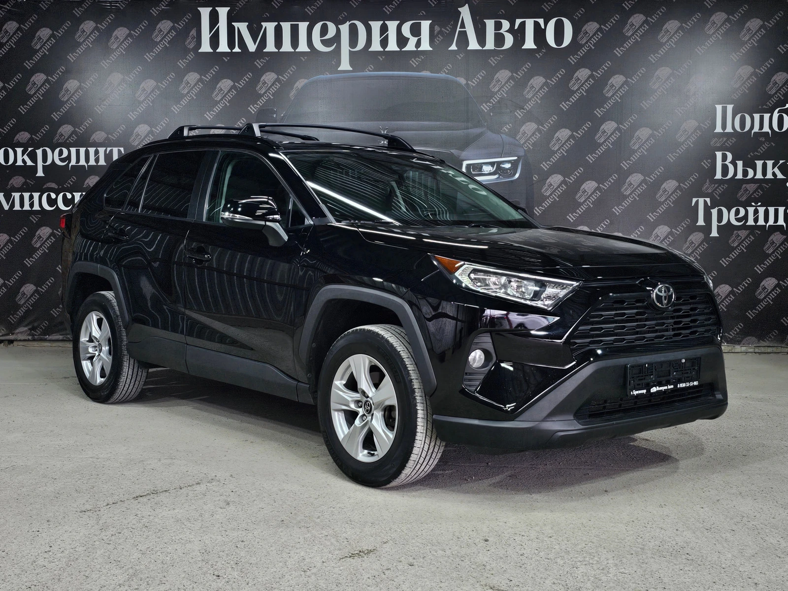 Toyota RAV4, 2020г, полный привод, автомат