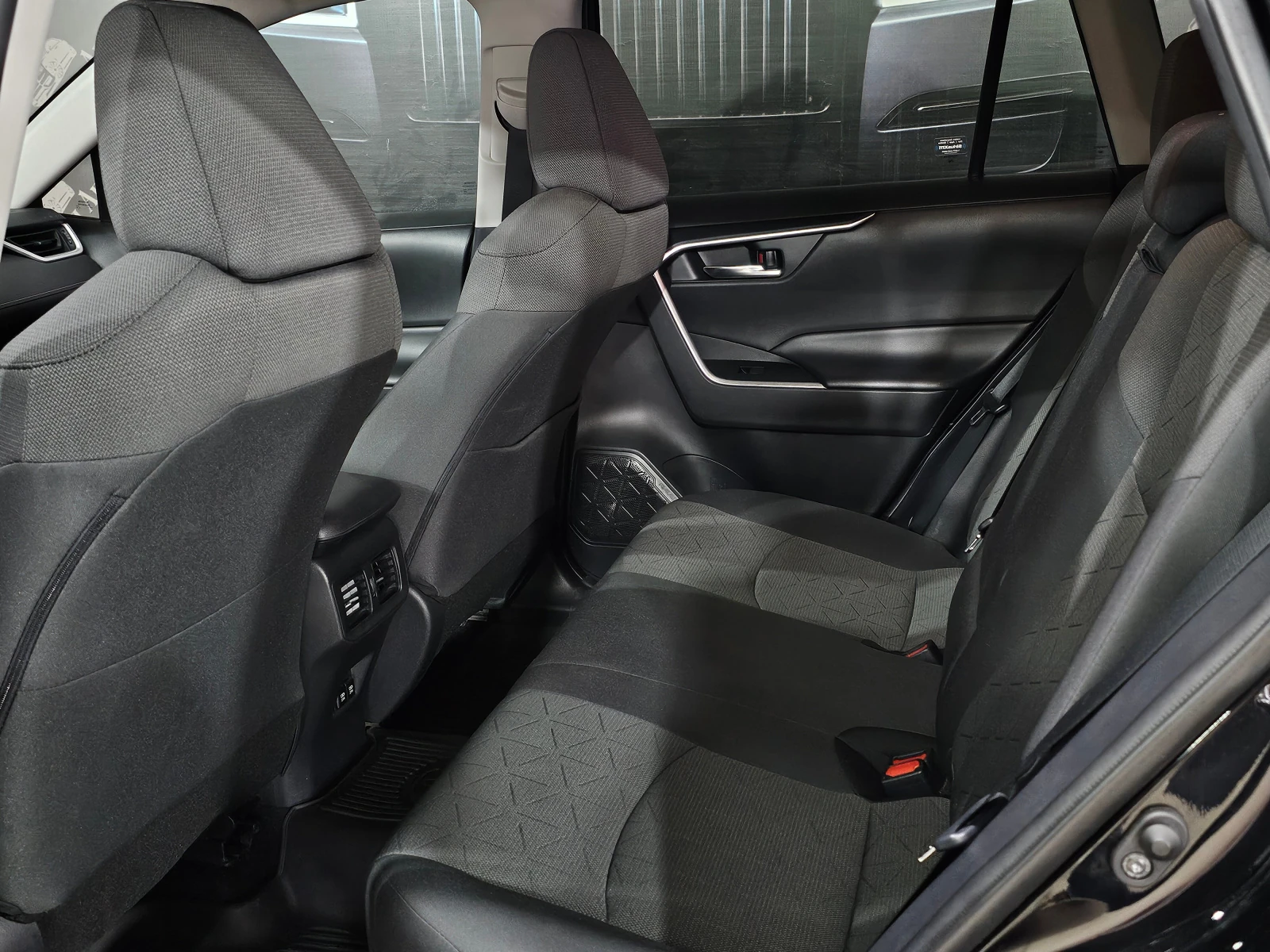 Toyota RAV4, 2020г, полный привод, автомат