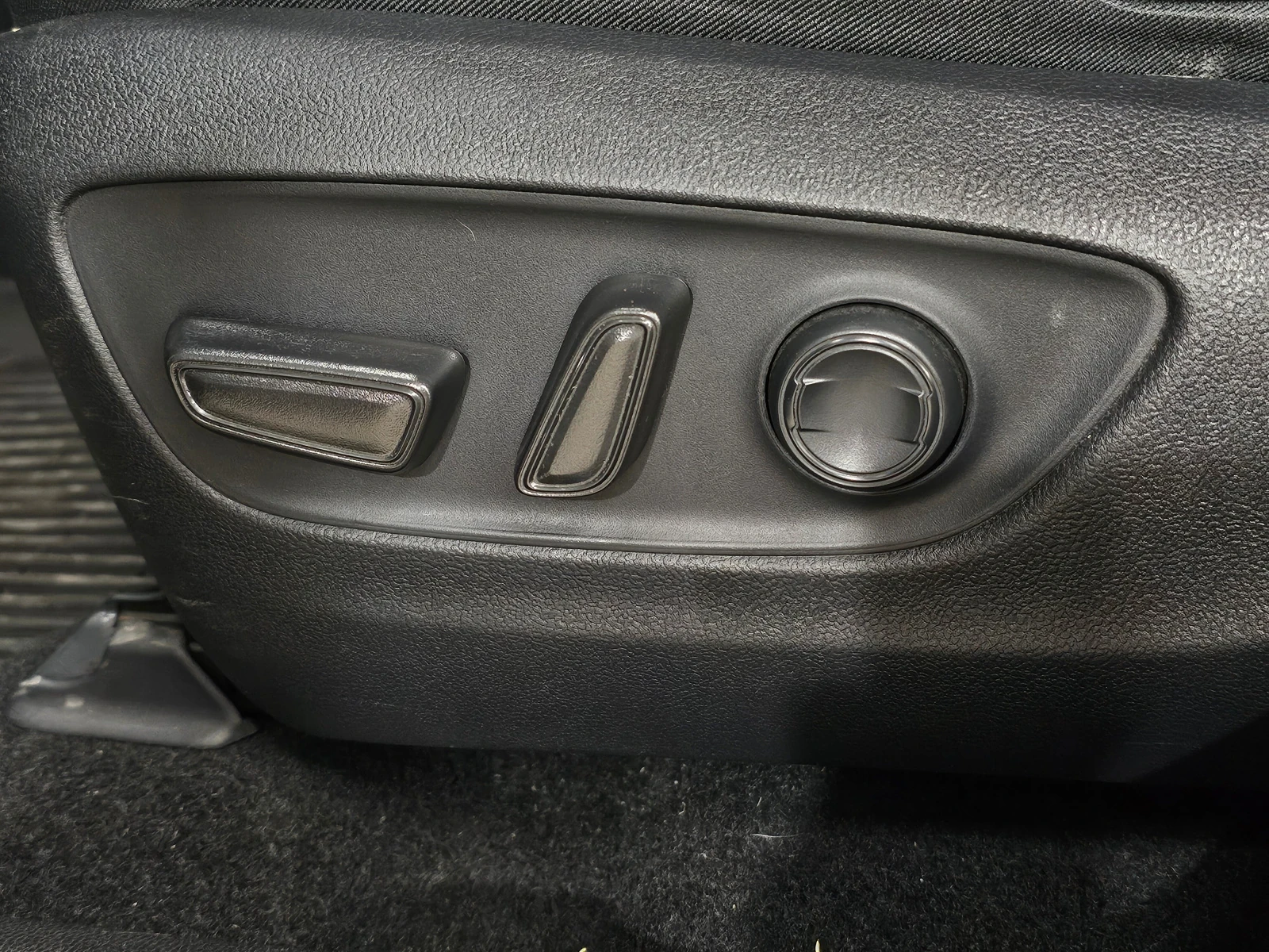 Toyota RAV4, 2020г, полный привод, автомат