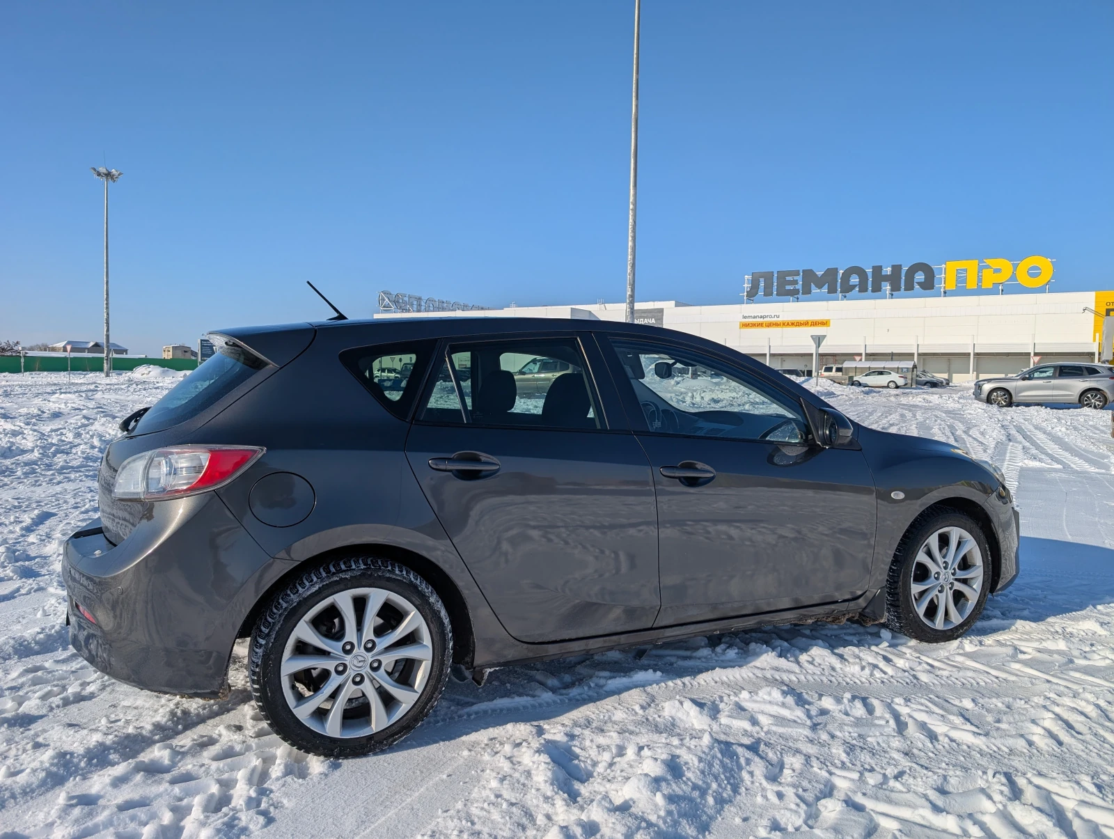 Mazda 3, 2009г, передний привод, механика