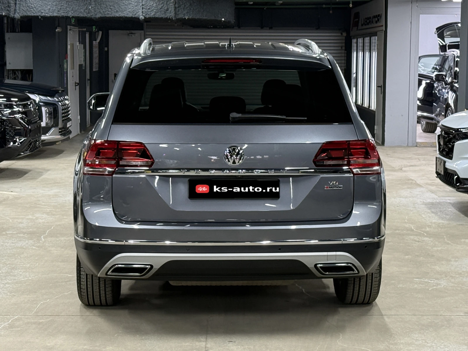 Volkswagen Teramont, 2018г, полный привод, автомат