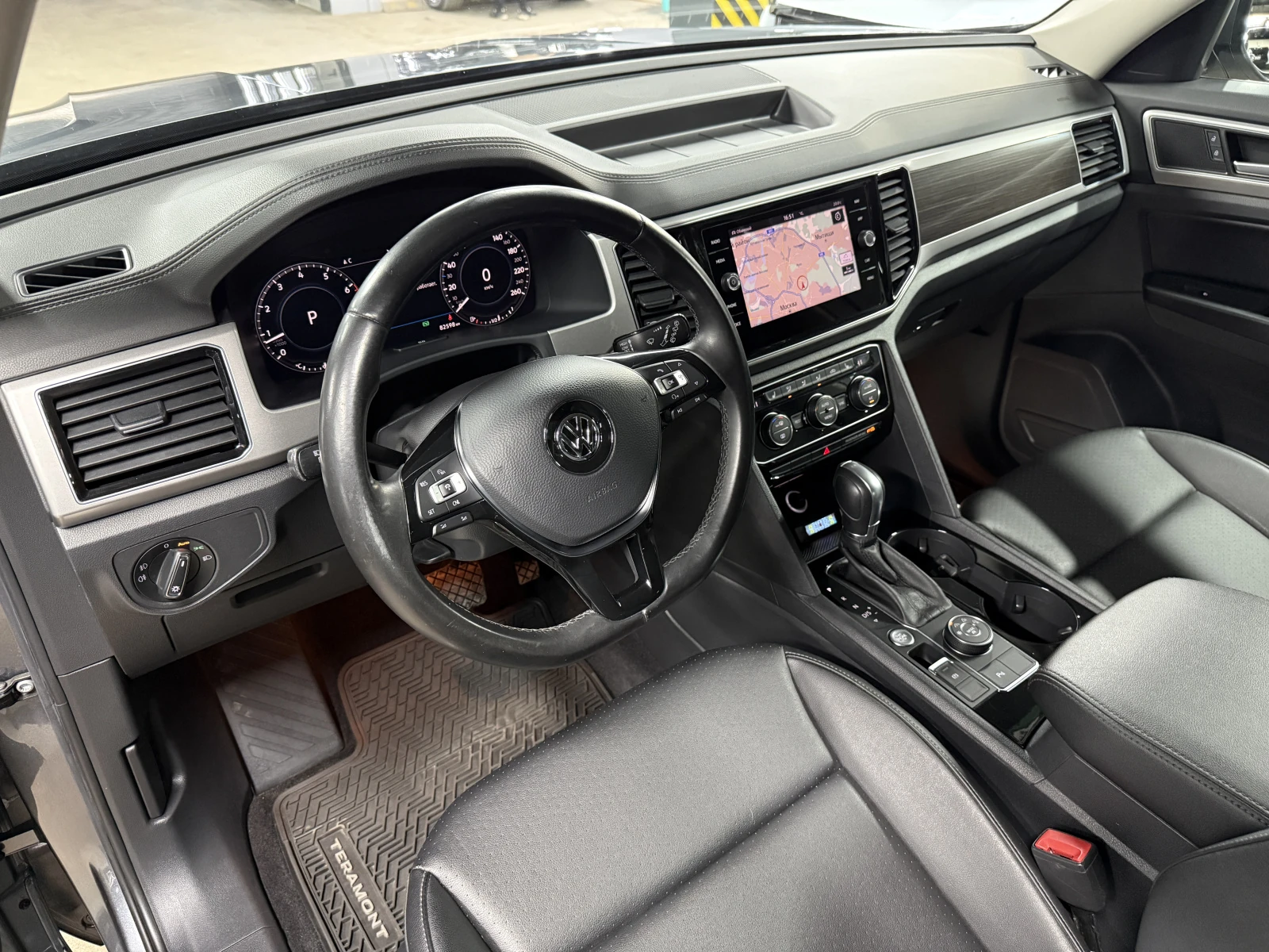 Volkswagen Teramont, 2018г, полный привод, автомат
