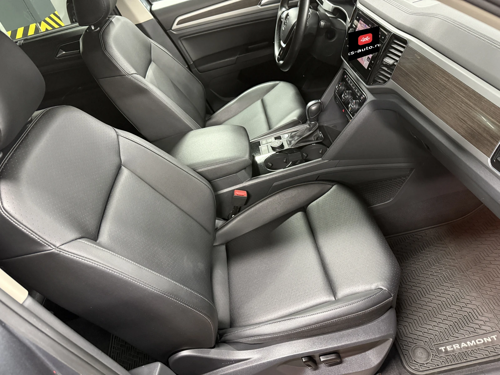 Volkswagen Teramont, 2018г, полный привод, автомат