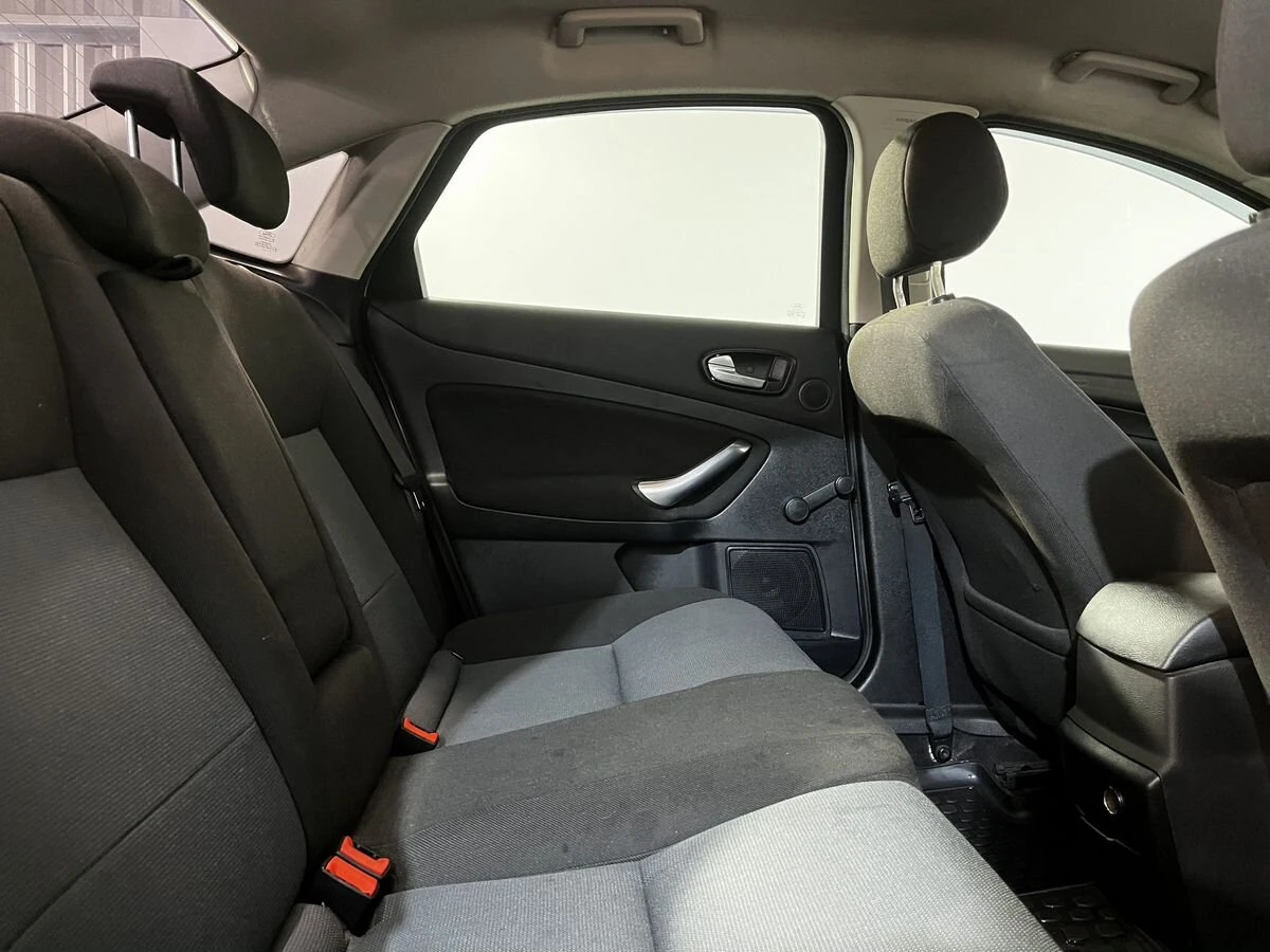 Ford Mondeo, 2008г, передний привод, механика