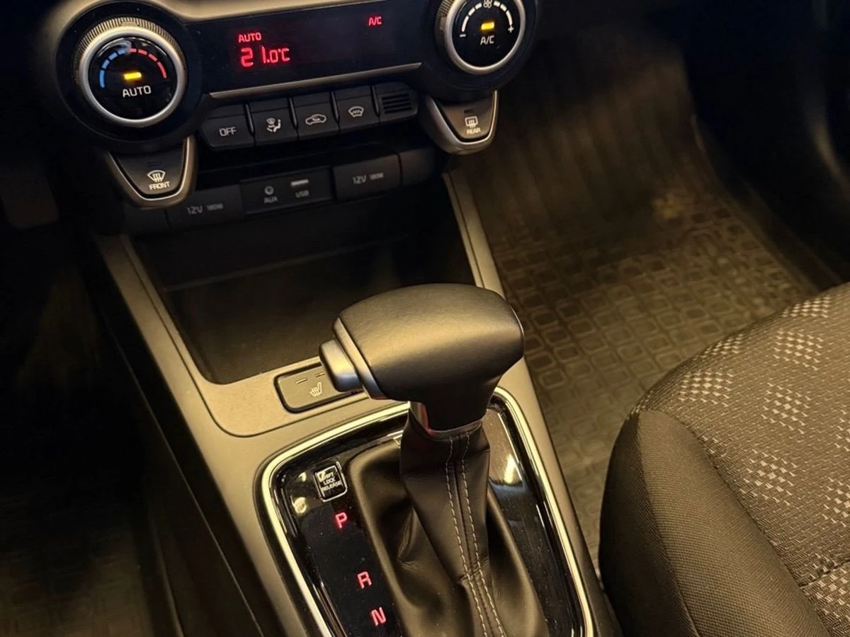 Kia Rio, 2020г, передний привод, автомат