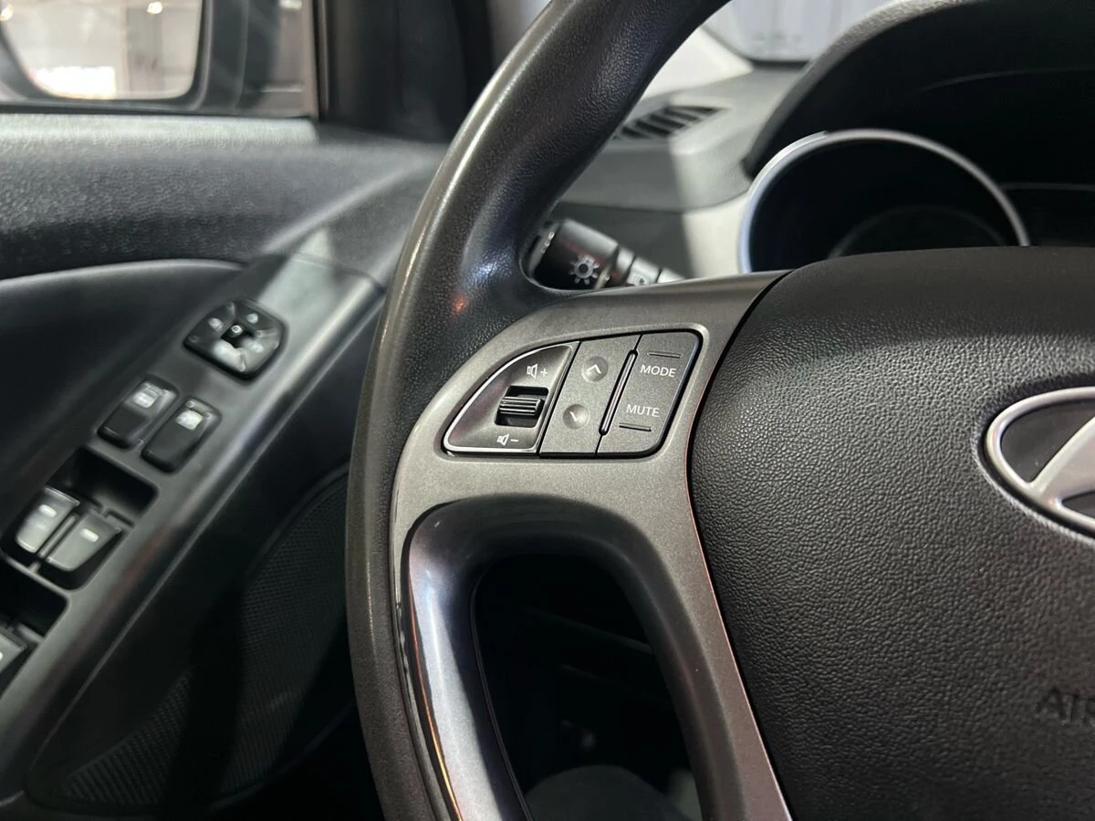 Hyundai ix35, 2013г, передний привод, механика
