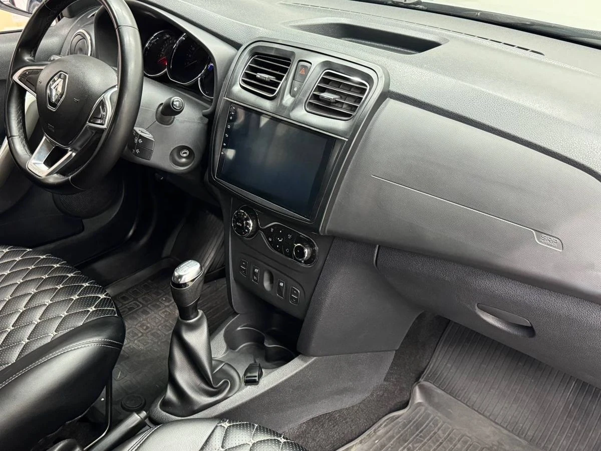 Renault Logan Stepway, 2020г, передний привод, механика