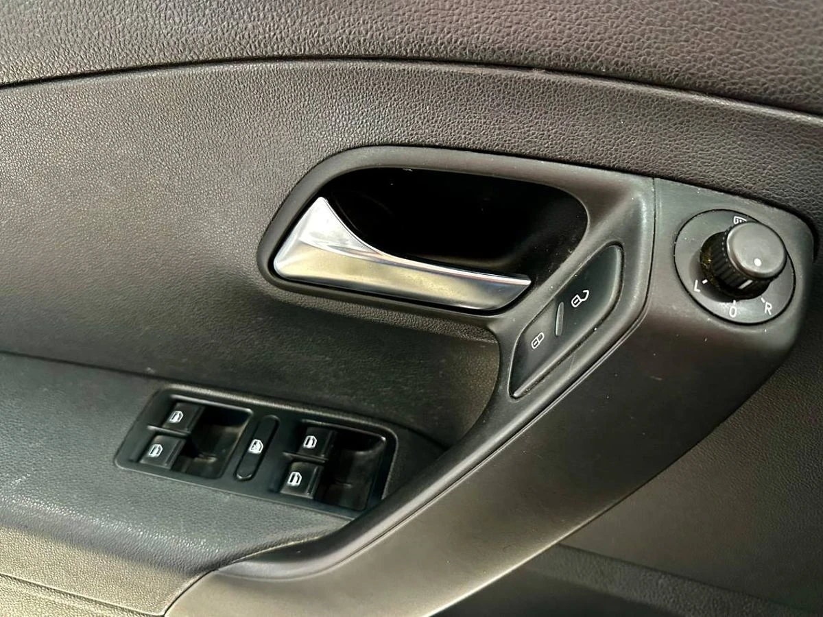 Volkswagen Polo, 2017г, передний привод, автомат