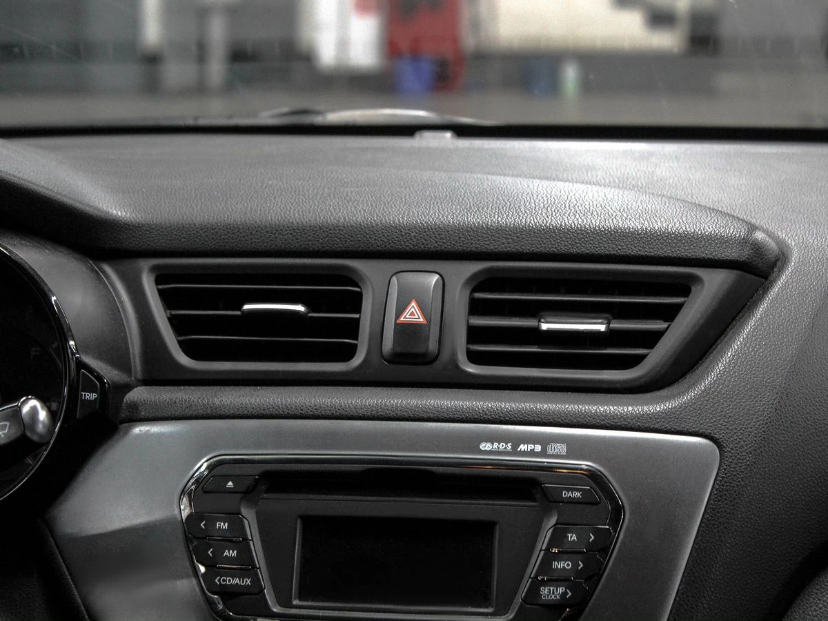 Kia Rio, 2012г, передний привод, механика