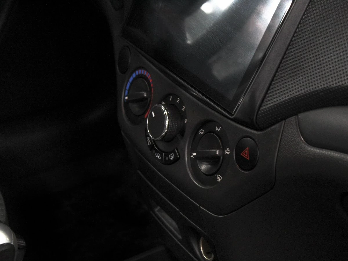 Chevrolet Aveo, 2010г, передний привод, автомат