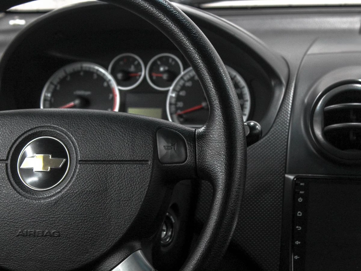 Chevrolet Aveo, 2010г, передний привод, автомат