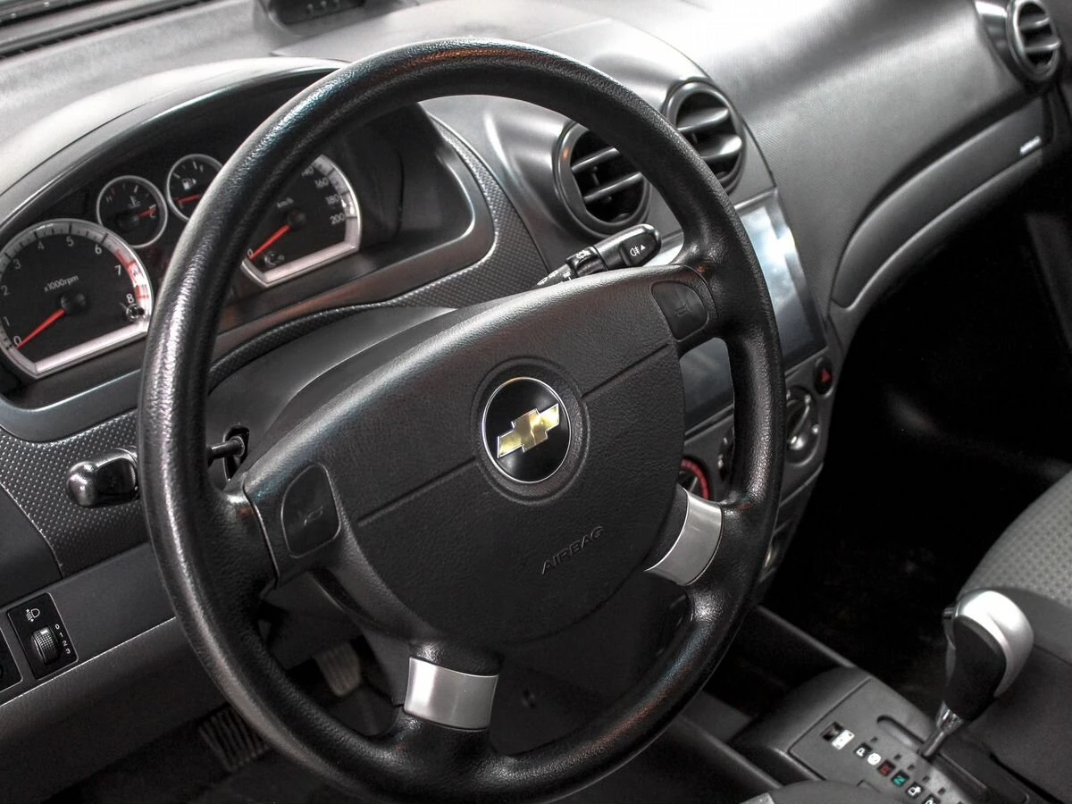 Chevrolet Aveo, 2010г, передний привод, автомат