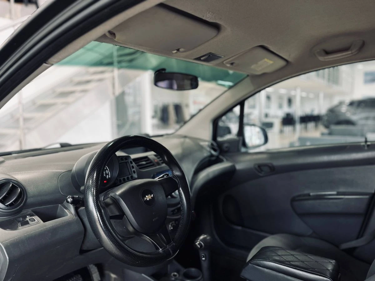 Chevrolet Spark, 2012г, передний привод, автомат