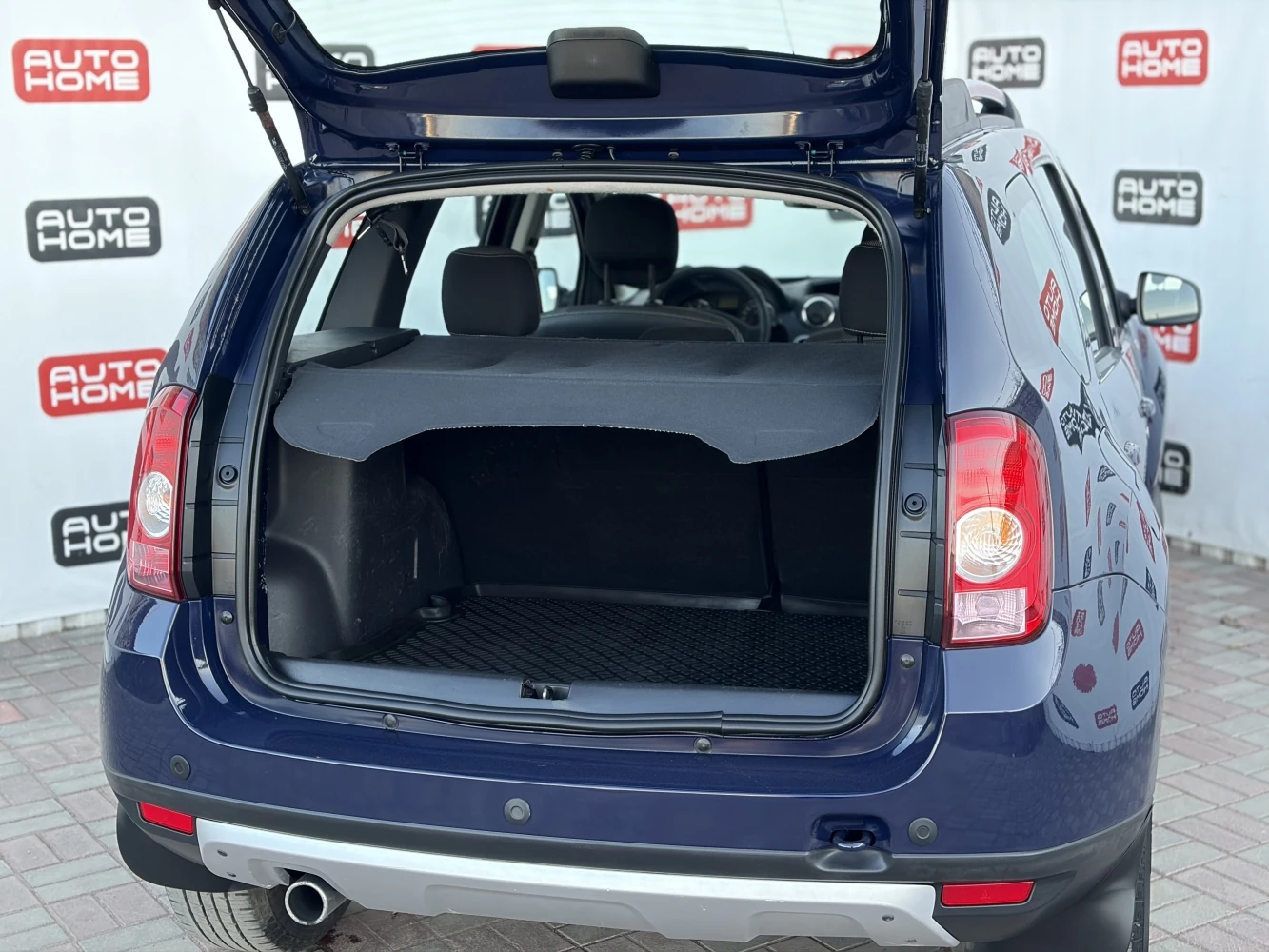 Renault Duster, 2013г, передний привод, автомат