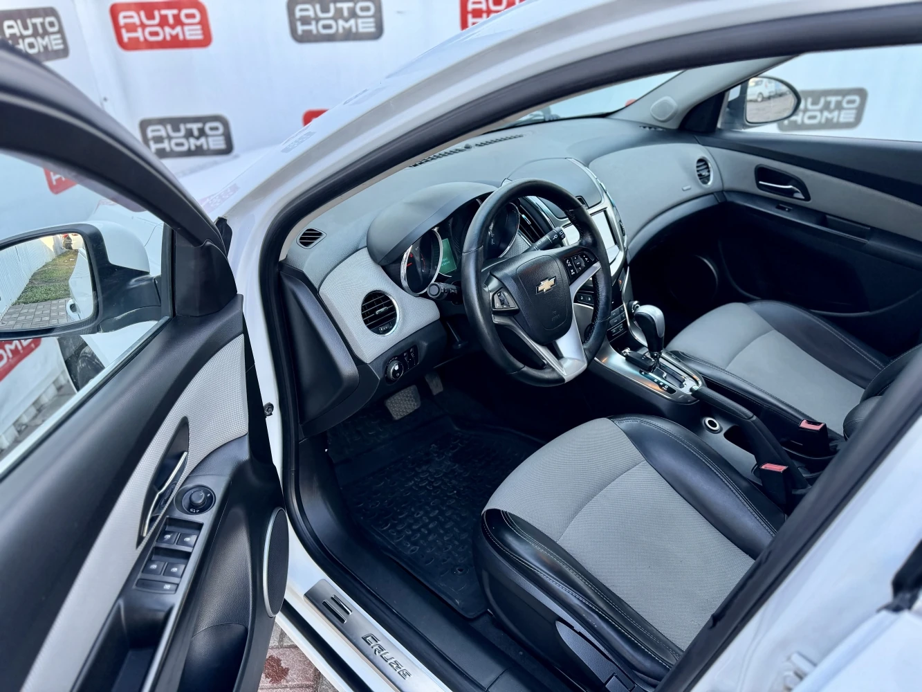 Chevrolet Cruze, 2013г, передний привод, автомат