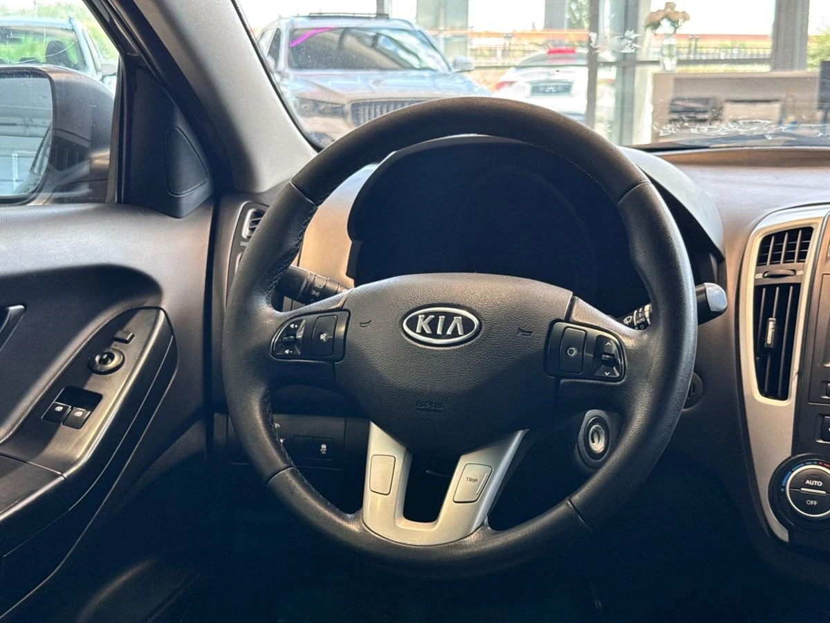 Kia Ceed, 2011г, передний привод, механика