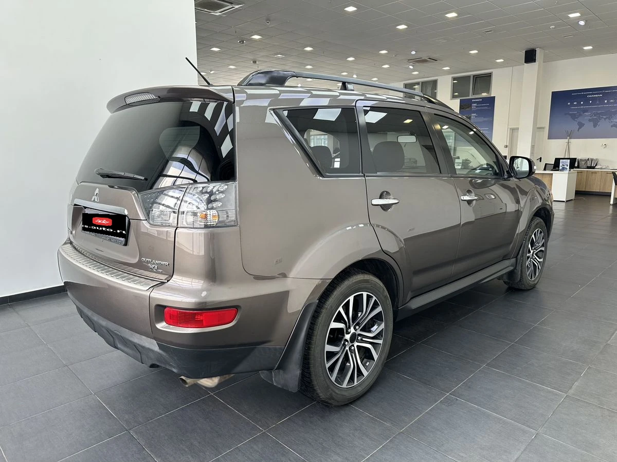 Mitsubishi Outlander, 2012г, полный привод, вариатор