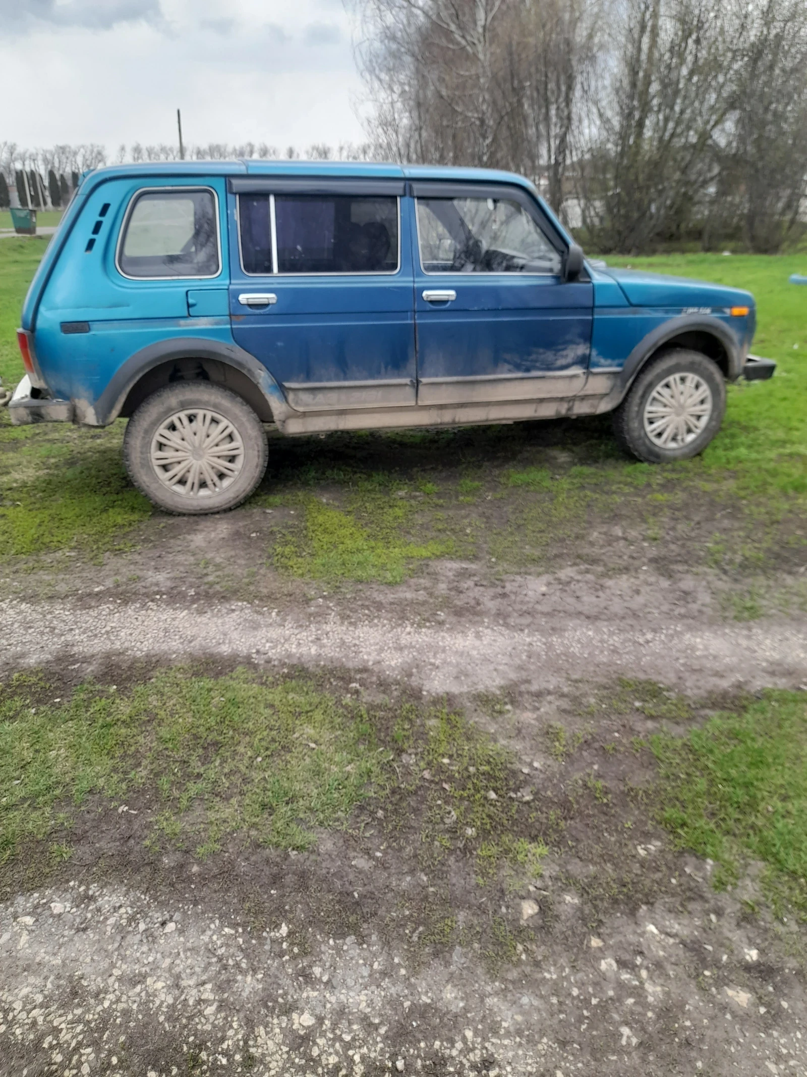 Lada (ВАЗ) 2131 (4x4), 1997г., полный привод, механика