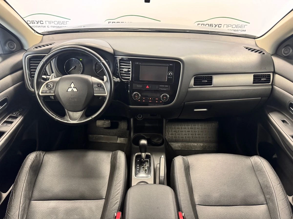 Mitsubishi Outlander, 2014г, полный привод, автомат