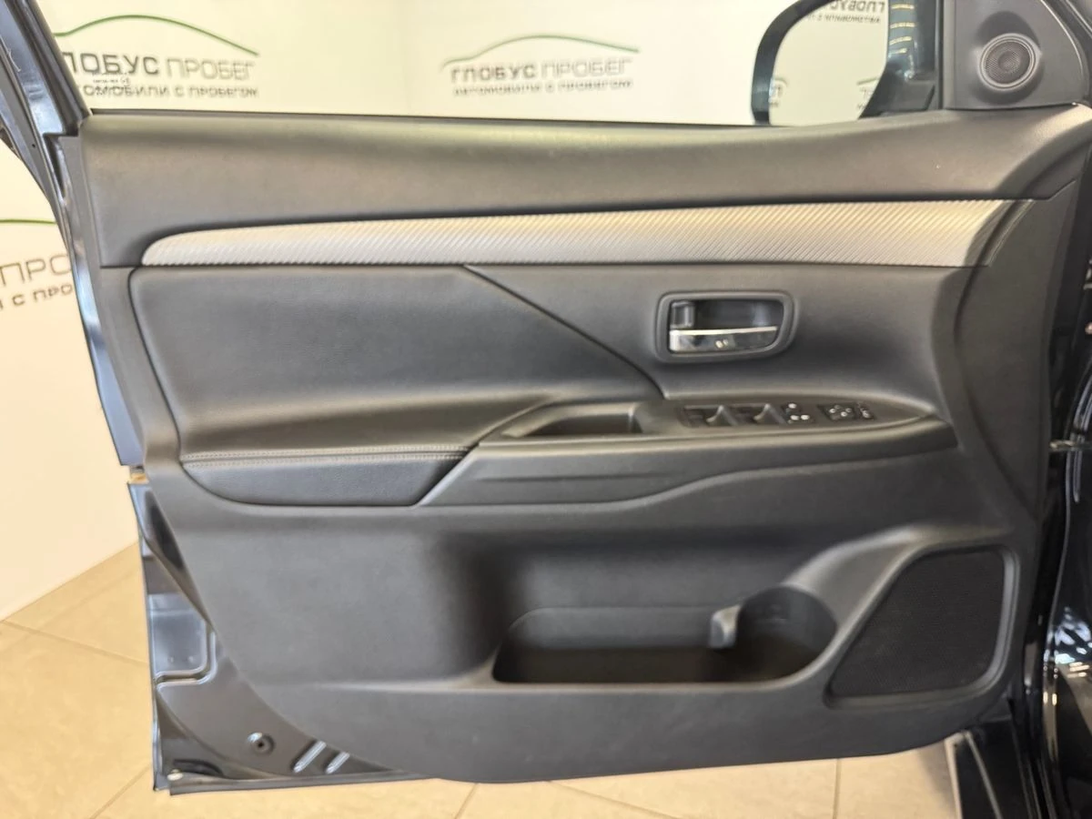 Mitsubishi Outlander, 2014г, полный привод, автомат