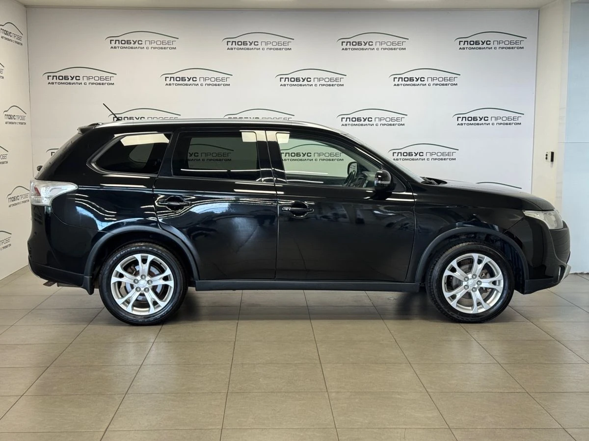 Mitsubishi Outlander, 2014г, полный привод, автомат