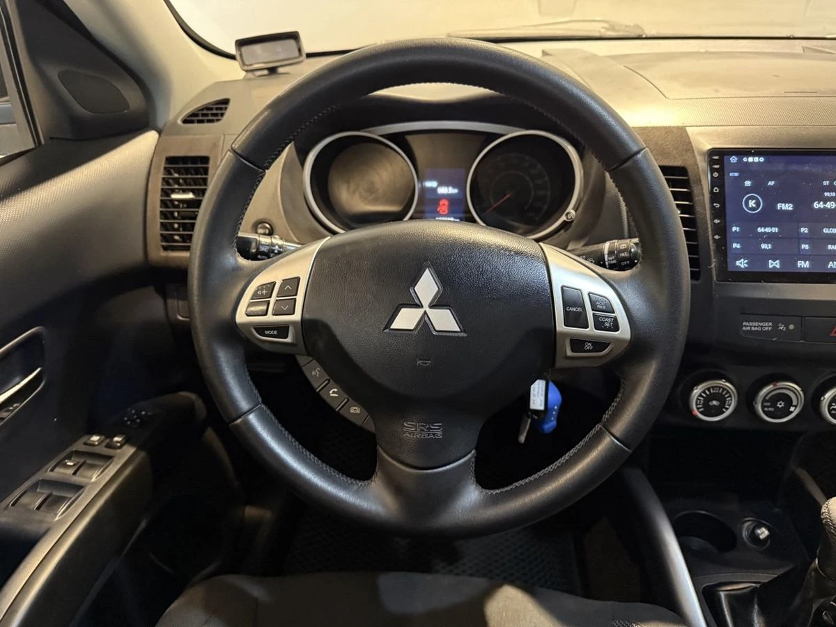 Mitsubishi Outlander, 2008г, полный привод, механика