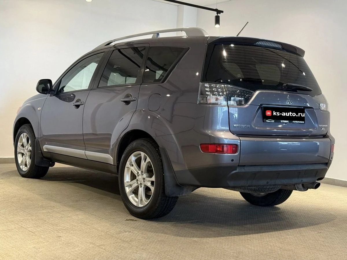 Mitsubishi Outlander, 2008г, полный привод, механика