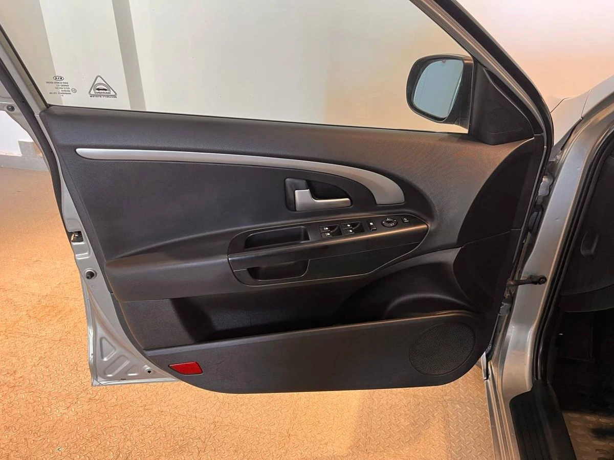 Kia Ceed, 2010г, передний привод, механика