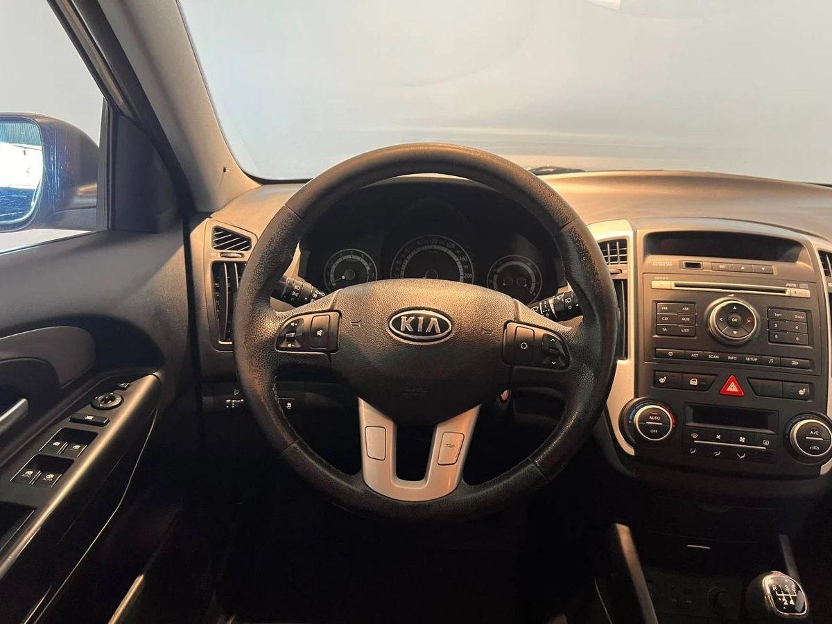 Kia Ceed, 2010г, передний привод, механика