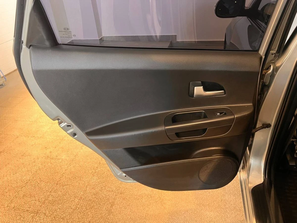 Kia Ceed, 2010г, передний привод, механика