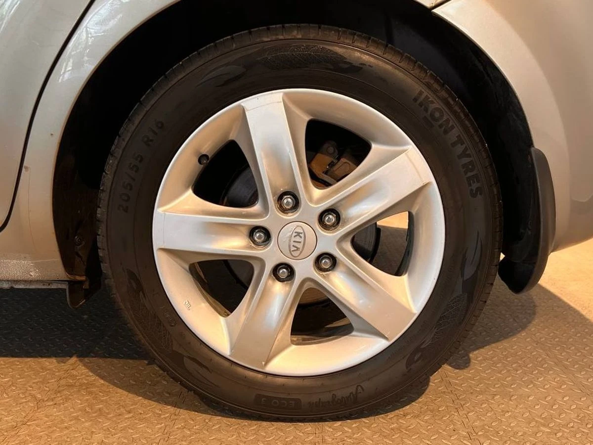 Kia Ceed, 2010г, передний привод, механика