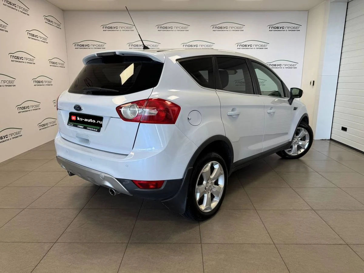 Ford Kuga, 2011г, полный привод, механика